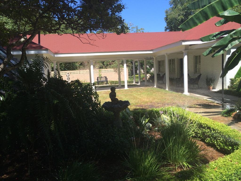 Belle Oaks Inn Gonzales Zewnętrze zdjęcie