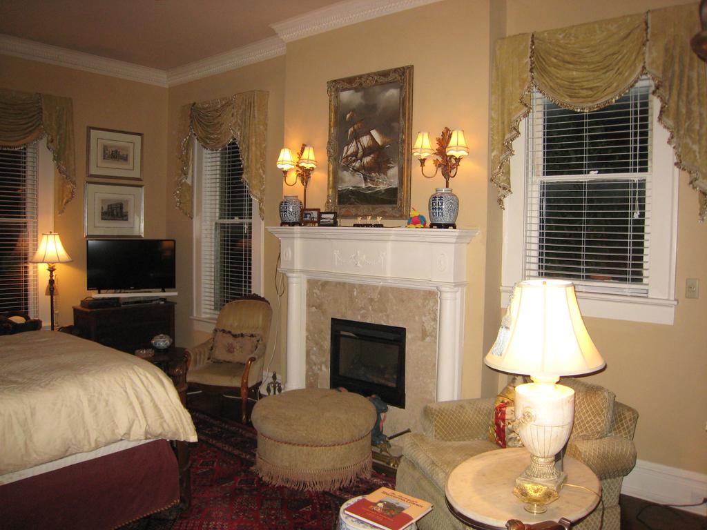 Belle Oaks Inn Gonzales Zewnętrze zdjęcie