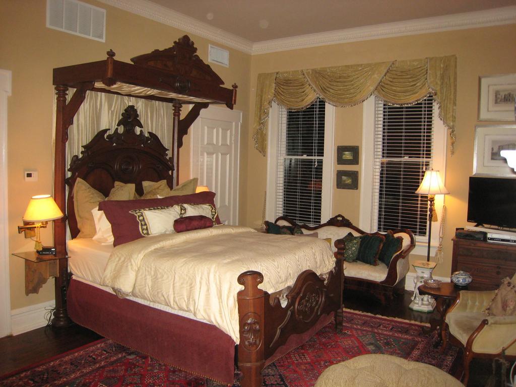 Belle Oaks Inn Gonzales Zewnętrze zdjęcie